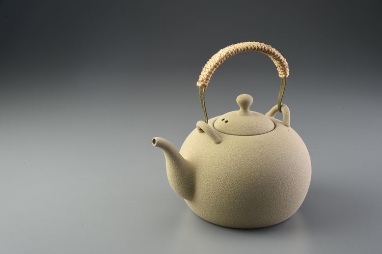 陶泥耐熱壺(2200cc)