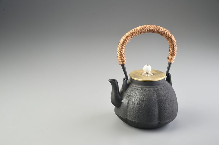 生鐵壺-六福玉珠(1.2L)