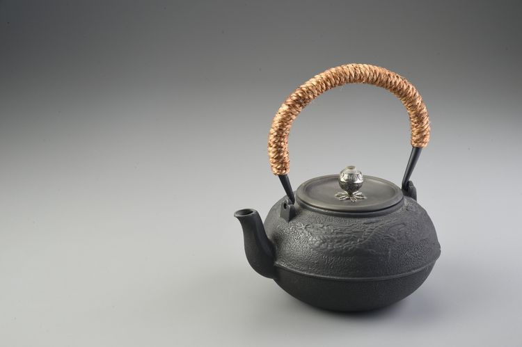 生鐵壺-雙龍(1.6L)