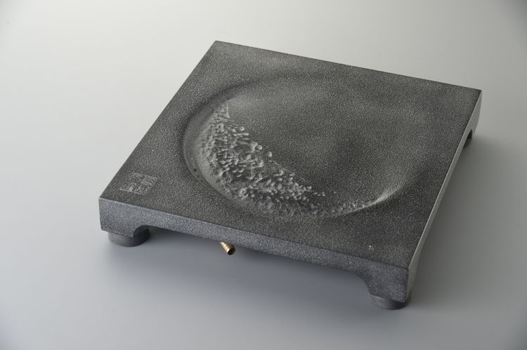 灰綠岩石月亮石盤